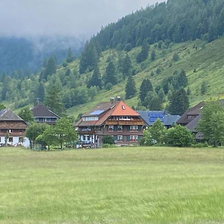Gaestehaus Kaiser Menzenschwand-Hinterdorf Extérieur photo