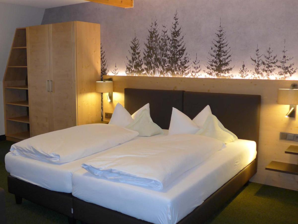 Gaestehaus Kaiser Menzenschwand-Hinterdorf Extérieur photo