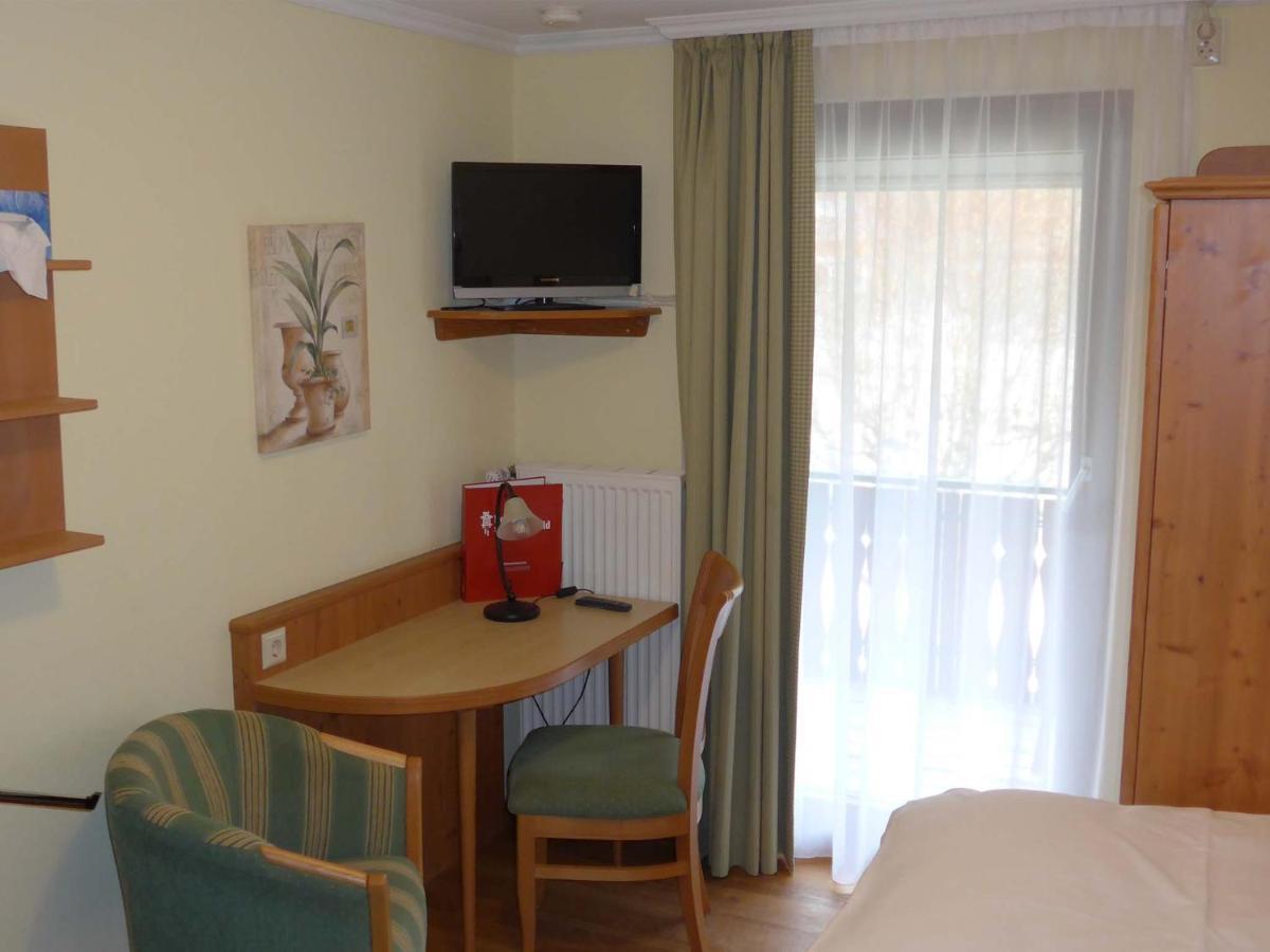 Gaestehaus Kaiser Menzenschwand-Hinterdorf Extérieur photo